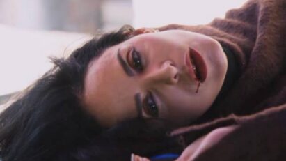 Cena final de Karen em Meu Caminho é Te Amar com tensão entre personagens principais e desfecho emocionante.