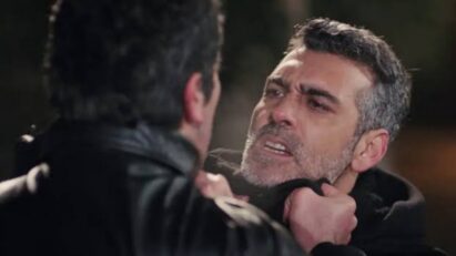 Sarp e Arif se confrontam fisicamente em 'Força de Mulher'."