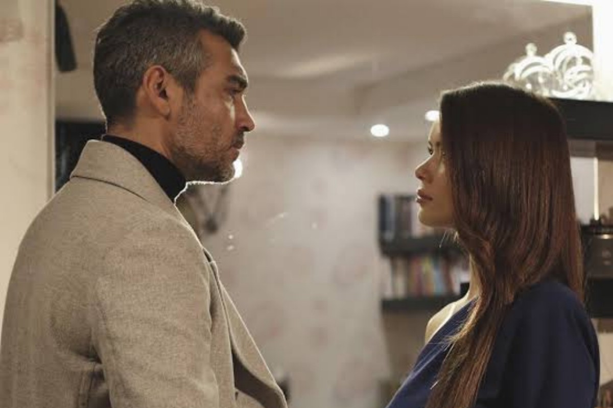 Sarp implora a Sirin para salvar Bahar em 'Força de Mulher'."