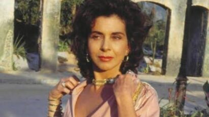 Betty Faria interpretando Tieta, a protagonista da novela