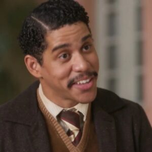 Basílio se vinga em Garota do Momento