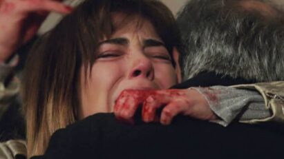 Ceyda sofre pela morte de Yeliz em Força de Mulher