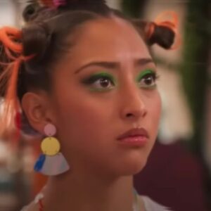 Imagem de Graciela em uma cena dramática de Meu Caminho é Te Amar, refletindo sobre sua jornada de vingança e tragédia.