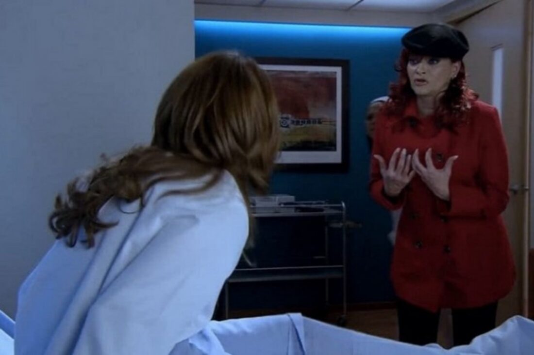 Josefina disfarçada no hospital