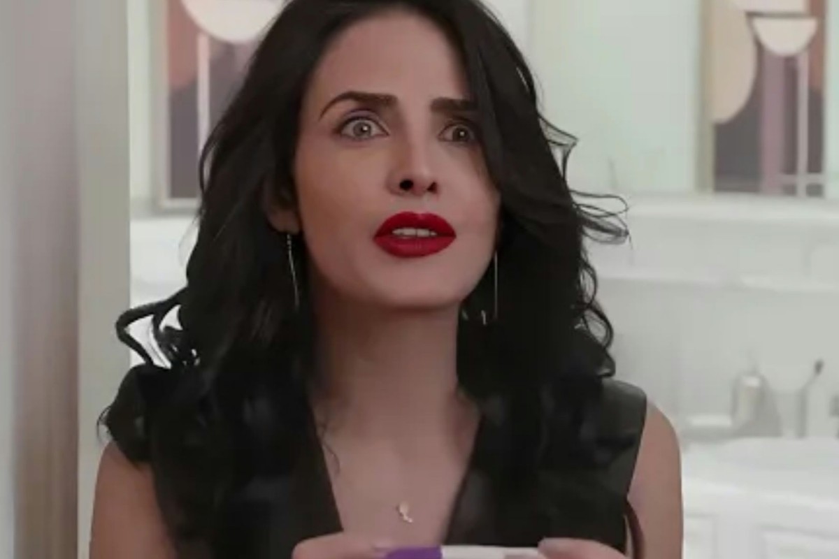 Karen radiante ao descobrir gravidez em Meu Caminho é Te Amar