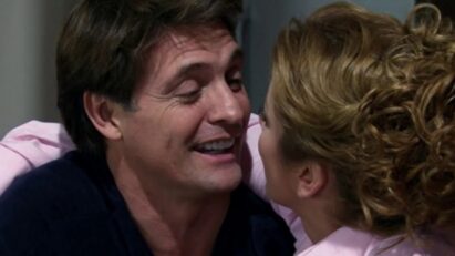 Renata e Jerônimo em cena romântica