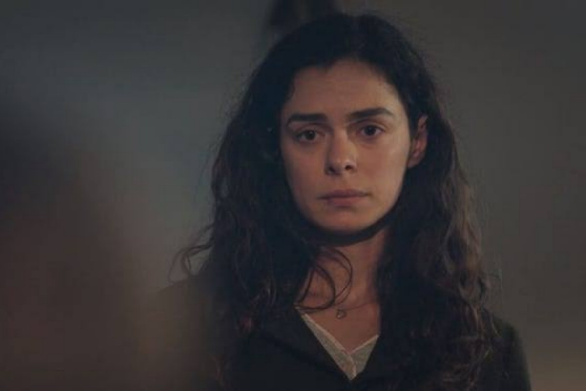 Bahar em choque ao receber a notícia da morte de Yeliz.
