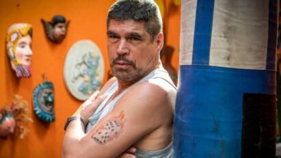 Macario furioso confrontando Sebastian em Meu Caminho é Te Amar