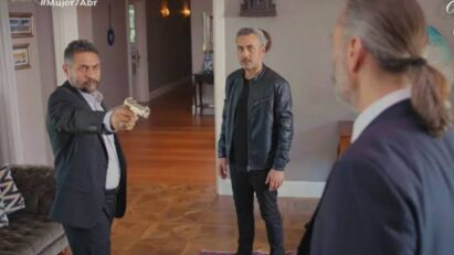 Nezir executando Suat em "Força de Mulher".