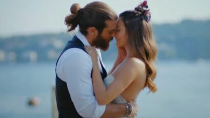 Jan e Sanem no casamento emocionante