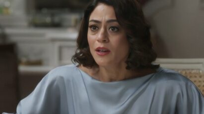 Cenas do episódio de "Garota do Momento" com Clarice e Beatriz em momentos de emoção e revelação.