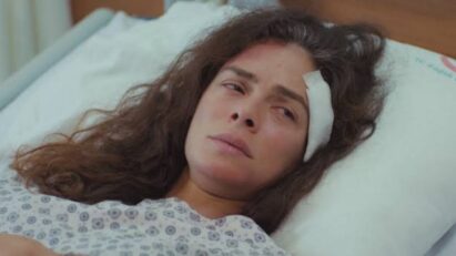 Özge Özpirinçci interpretando Bahar em "Força de Mulher"
