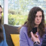 Nezir fazendo a proposta para Bahar e Piril em Força de Mulher