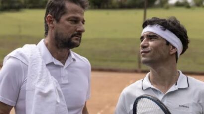 Rog e Benjamin em cena emocionante