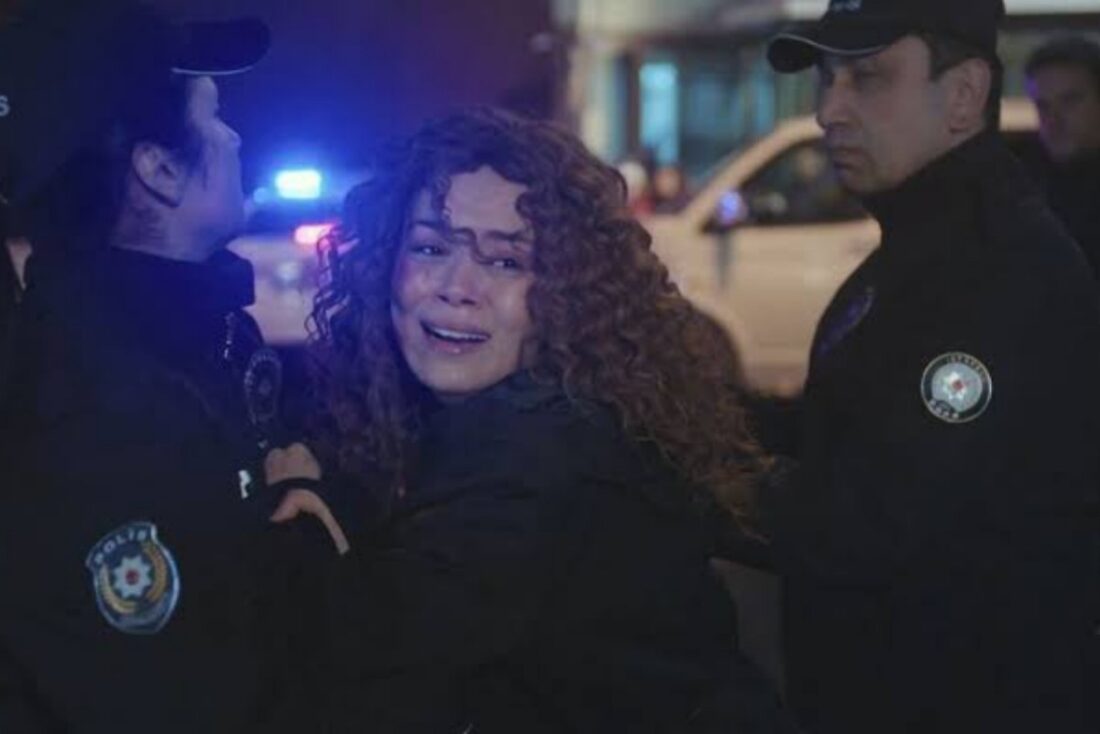 Sirin presa em Força de Mulher