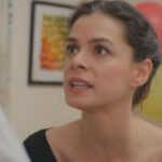 Barrar furiosa após ver fotos de Sarp e Sim