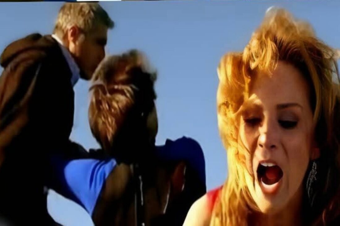 Jerônimo luta com Augusto no barco para salvar Renata em Quando Me Apaixono.
