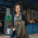 Bahar assustada ao ser abordada pela polícia