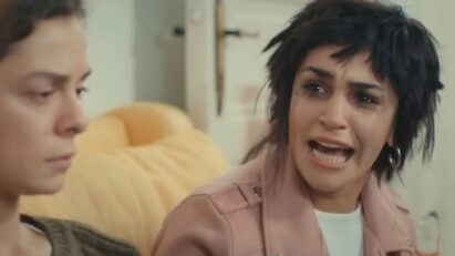 alt="Bersan (personagem de Força de Mulher) chorando desesperadamente."