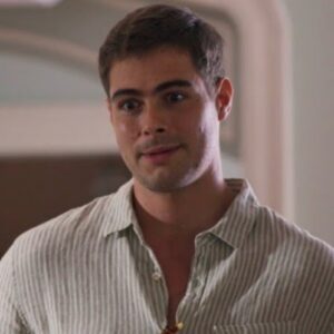 “Cena da briga entre Davi e Barão no bar em Dona de Mim”