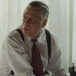 Juliano (Fábio Assunção) grita desesperado na clínica após descobrir fuga de Clarice em Garota do Momento