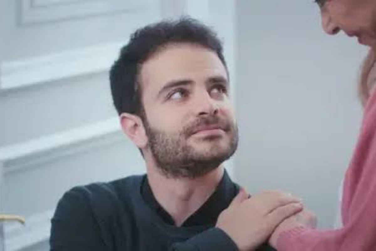 Raif oferece 100 mil dólares para Ceyda reaver a guarda de Arda em Força de Mulher