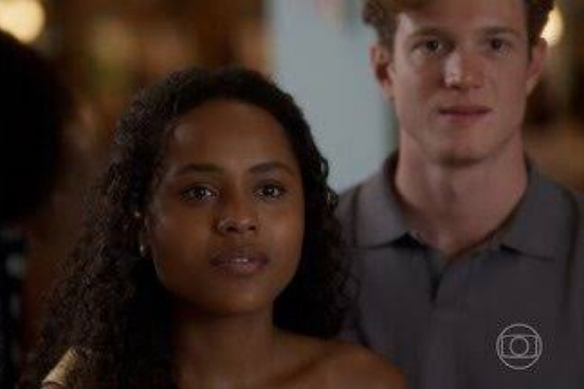 Beatriz e Beto se casam, adotam Lucinha