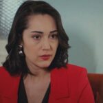 Kismet entrega presente final a Arif antes de partir com Cem na novela Força de Mulher