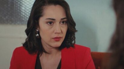 Kismet entrega presente final a Arif antes de partir com Cem na novela Força de Mulher