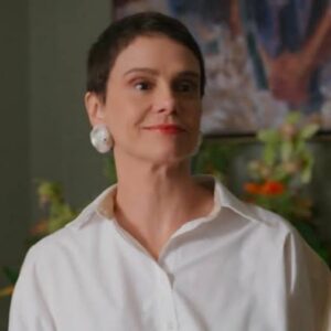 Celina enfrenta Fátima e forja exame falso em cena tensa do remake de Vale Tudo.