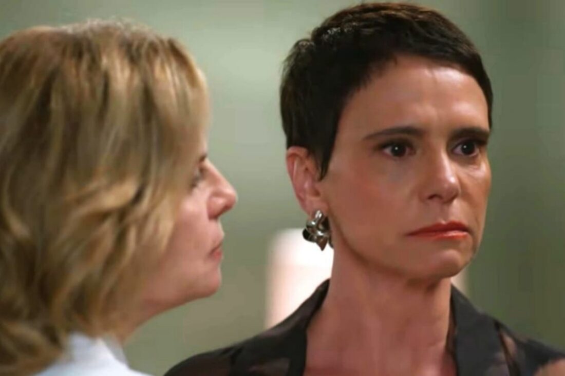 Imagem mostra Odete encarando Celina com raiva, após descobrir que a irmã é sócia de Raquel na Paladar.