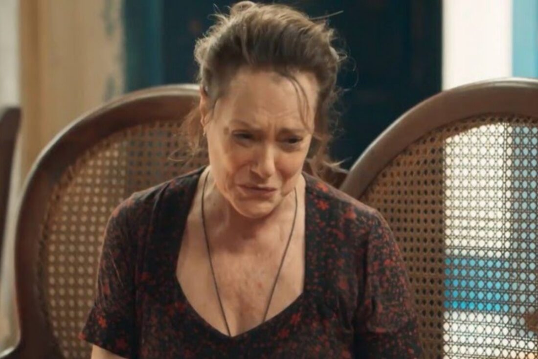 Candinho com lágrimas nos olhos ao lembrar de Filomena na novela da Globo"