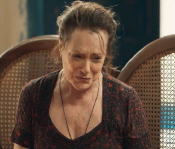 Candinho com lágrimas nos olhos ao lembrar de Filomena na novela da Globo"