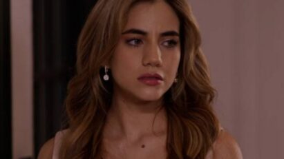 "Mar sendo confrontada por Ofélia nas ruas da vizinhança"