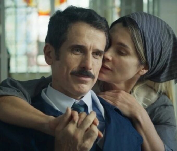 Sandra fica furiosa ao descobrir que Ernesto tem uma filha em Êta Mundo Melhor!