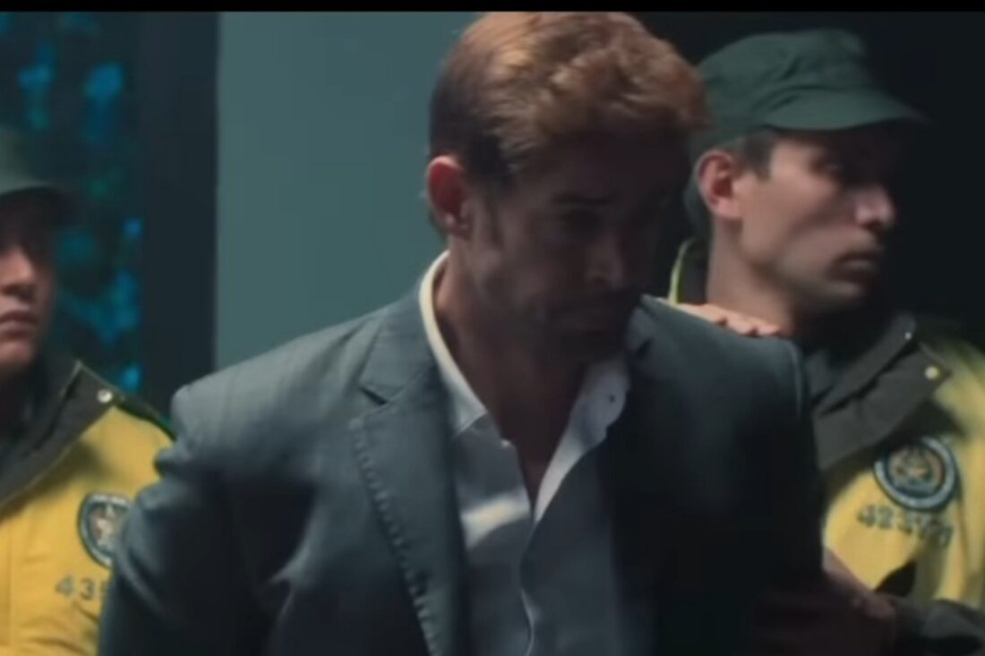 Sebastião sendo preso em Café com Aroma de Mulher