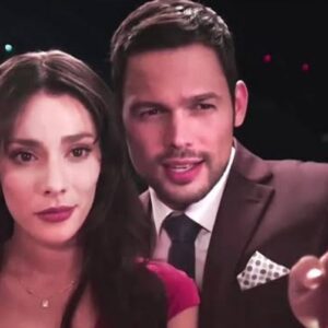 Valéria se declara para Nicolás no último capítulo da novela As Filhas da Senhora Garcia, exibida pelo SBT