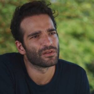 Afonso (Humberto Carrão) em cena de Vale Tudo