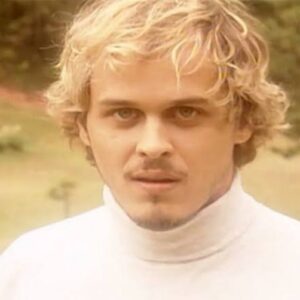 Alexandre em A Viagem: "Guilherme Fontes interpreta Alexandre em cena da novela A Viagem"