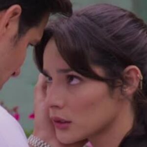 Arthur e Valéria discutindo em As Filhas da Senhora Garcia