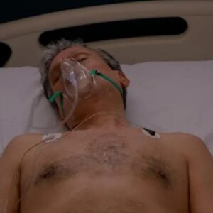 Luís Portilla em cena emocionante de As Filhas da Senhora Garcia