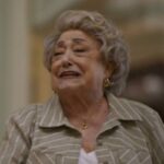 Rosa enfrenta Alzheimer em cena da novela Dona de Mim