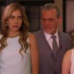 Camila retorna à mansão Portila com olhar determinado