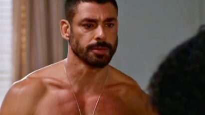César (Cauã Reymond) vira suspeito da morte de Odete Roitman em Vale Tudo