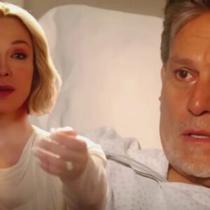 "Cena emocionante de Luís e Cecília em As Filhas da Senhora Garcia, durante o reencontro sobrenatural no hospital."