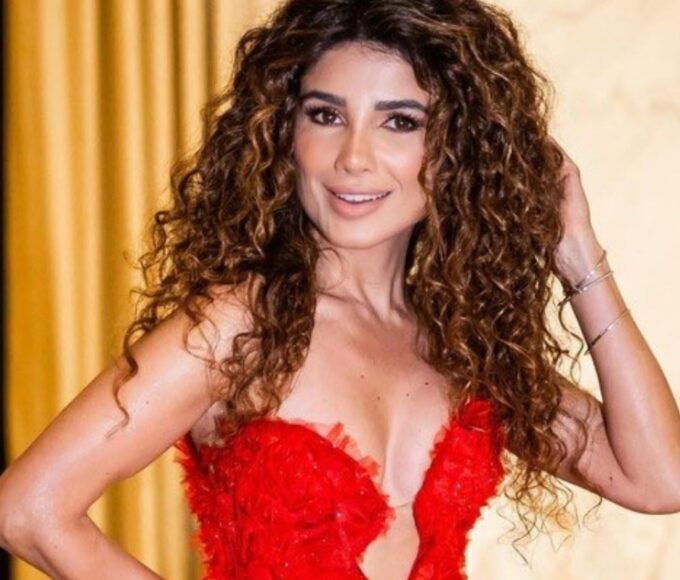 Paula Fernandes