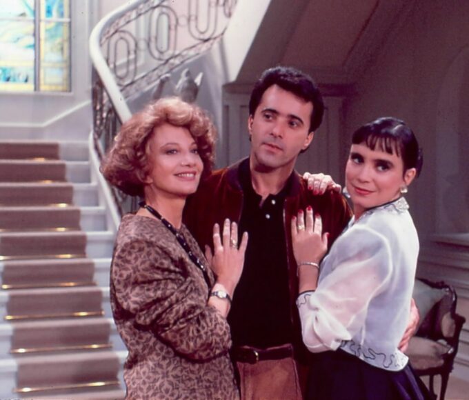 Rainha da Sucata, novela que retorna ao Vale a Pena Ver de Novo em novembro.