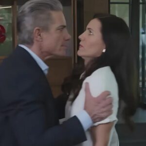 Sérgio em cena tensa após descobrir que é estéril na novela “A.Mar”, do SBT