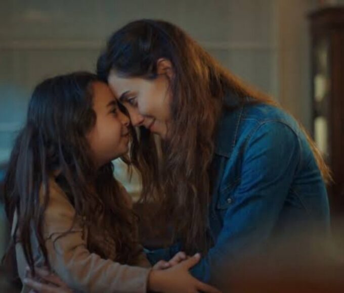 Zeynep descobre que Turna está viva