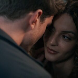 Leonardo e Viviane frente a frente em clima tenso na novela Três Graças